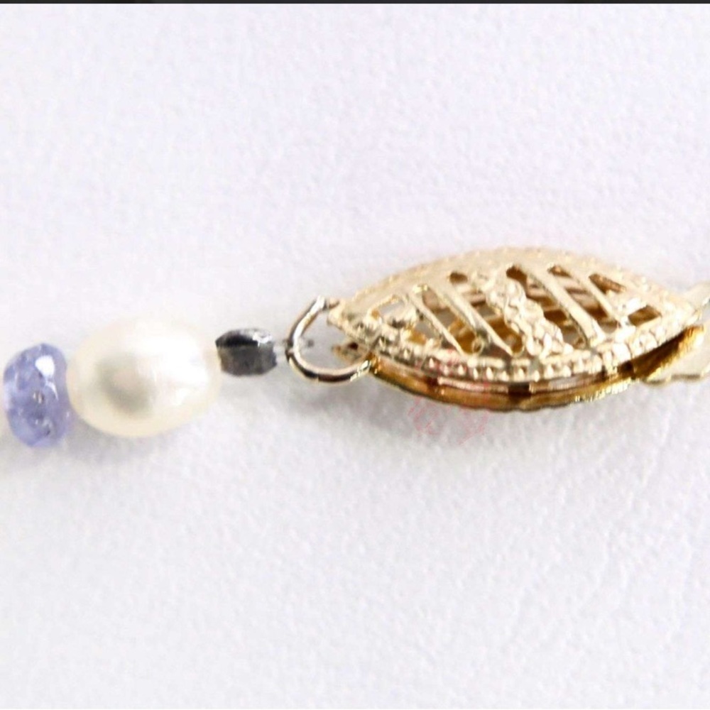 14 KT Gold clasp on this fresh water Pearl and Amethyst (tested) Necklace. - Picture 3 of 3